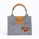 Torebka z haftem gałązki jarzębiny